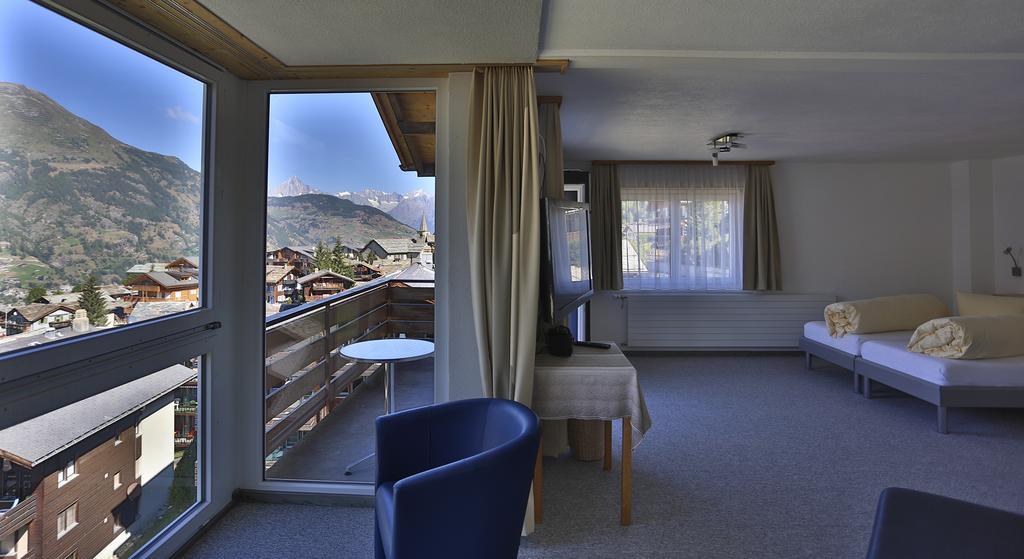 Eden Hotel 3*